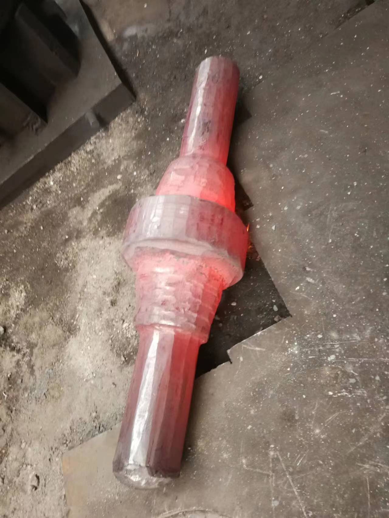 What are the principles of forging process when forging forging?